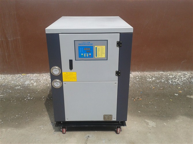水冷式工業(yè)冷水機(jī)，箱式冷水機(jī)，工業(yè)冷水機(jī)組